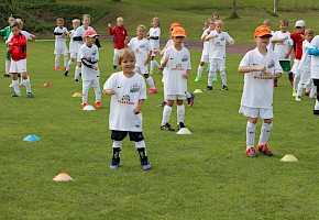 Wiesenhof Fussballschule Kronwinkl Bild 10